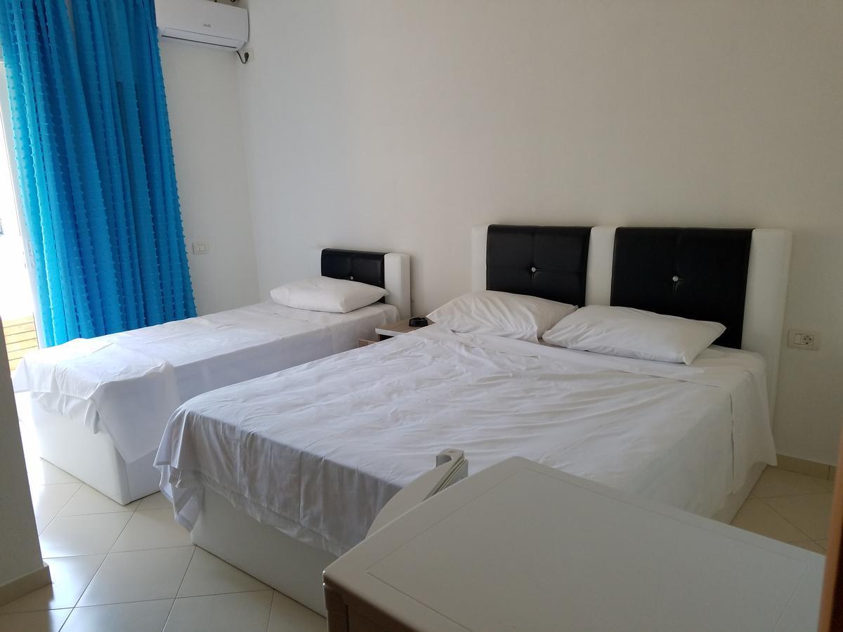 Sunset Hotel Roza Vlore Bagian luar foto